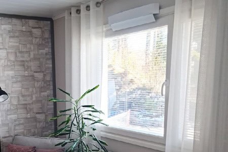 FL 600 Korvausilmaventtiili ikkunaan asennettuna